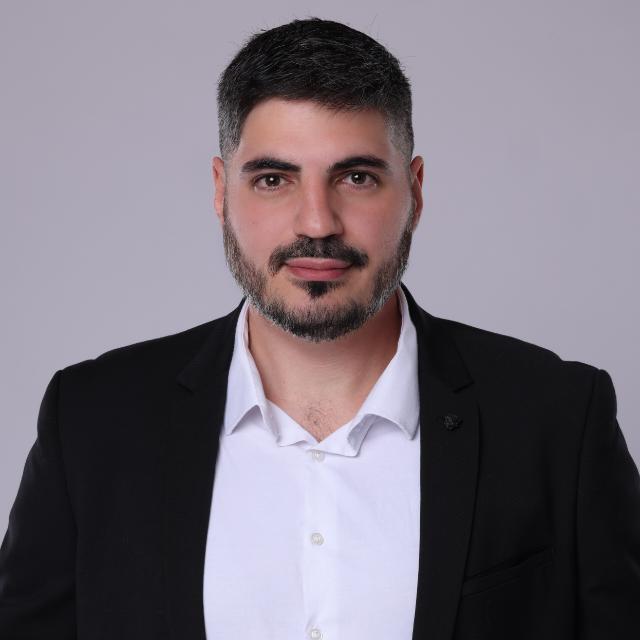 עו״ד אור אש